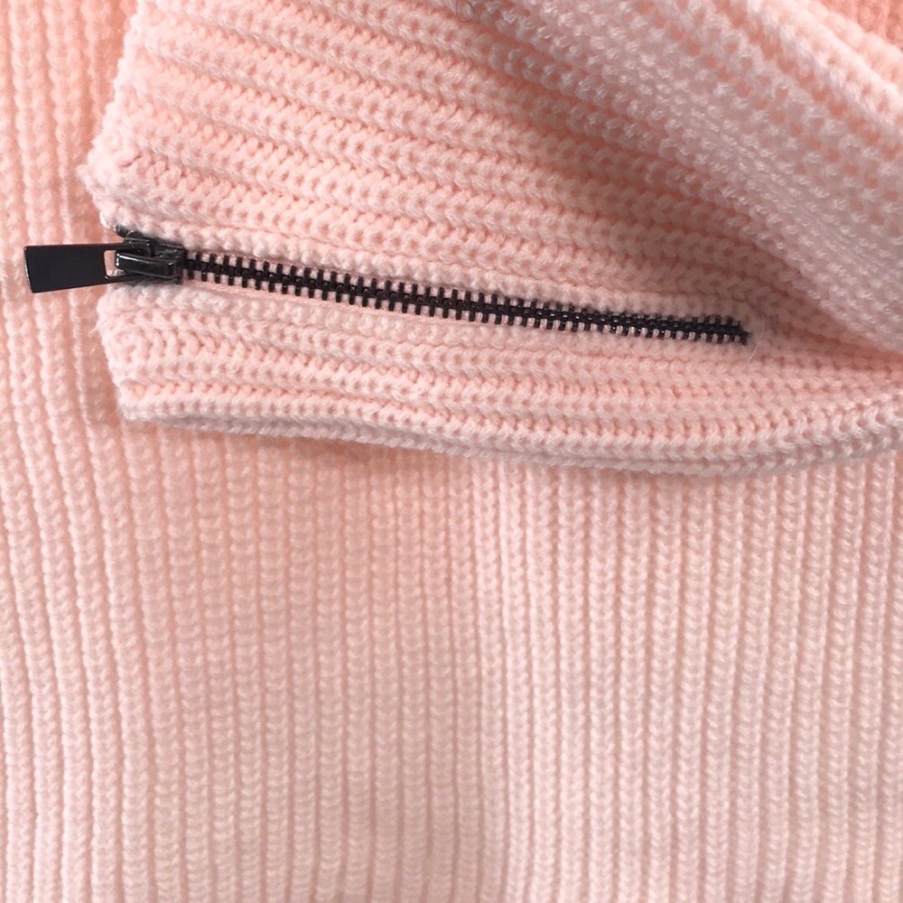 Bar III Wool Blend Ling Sleeve Choker. M - Picture 3 of 6
